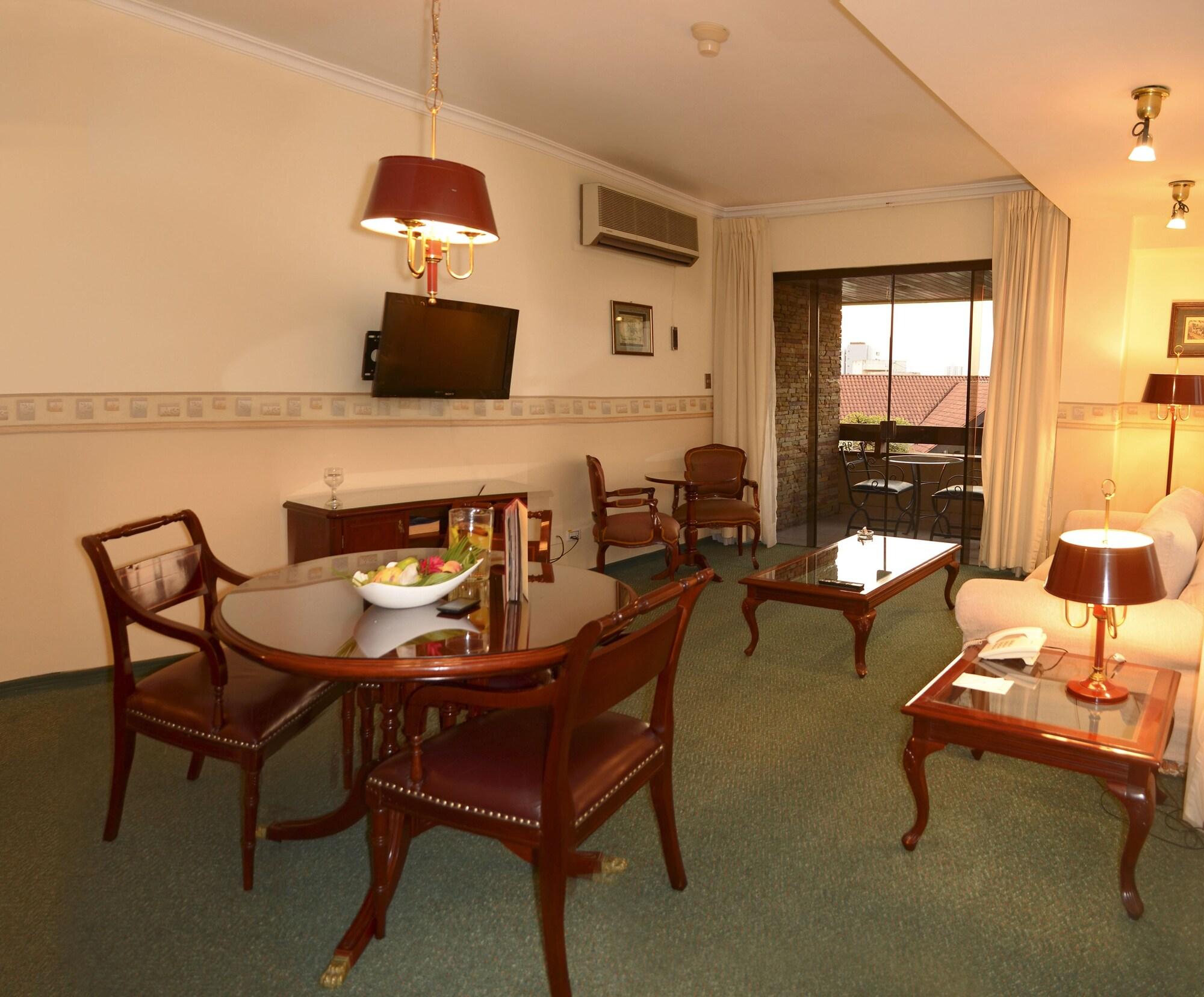Apart Hotel Toborochi ซานตาครูซเดอลาเซียร์รา ภายนอก รูปภาพ