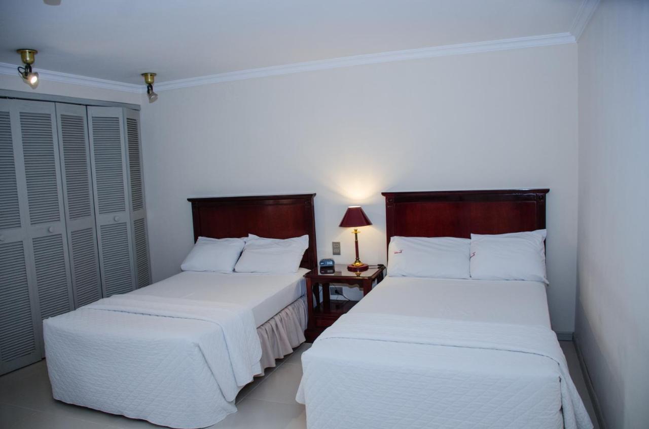Apart Hotel Toborochi ซานตาครูซเดอลาเซียร์รา ภายนอก รูปภาพ